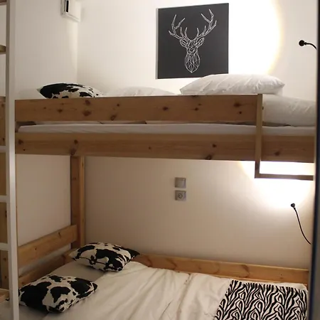 Apartament La Perle Des Alpes C2 *